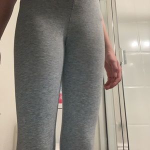 grey leggings